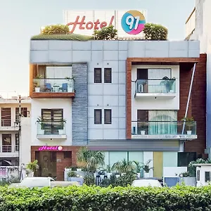 Hotel 91 Golf Course Road, Gurgaon