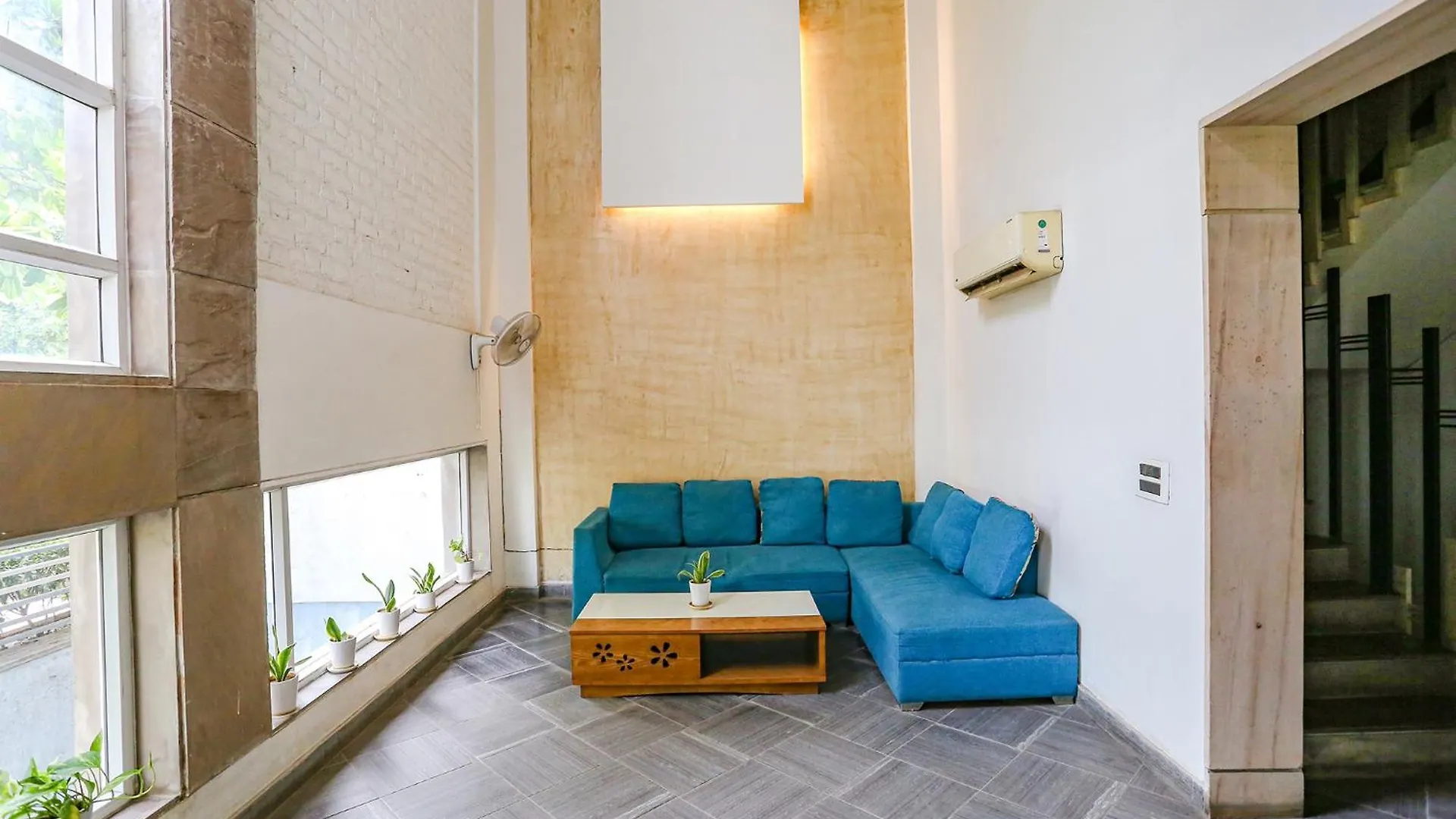 *** Hotel Fabhotel Premium Nest Gurgaon India
