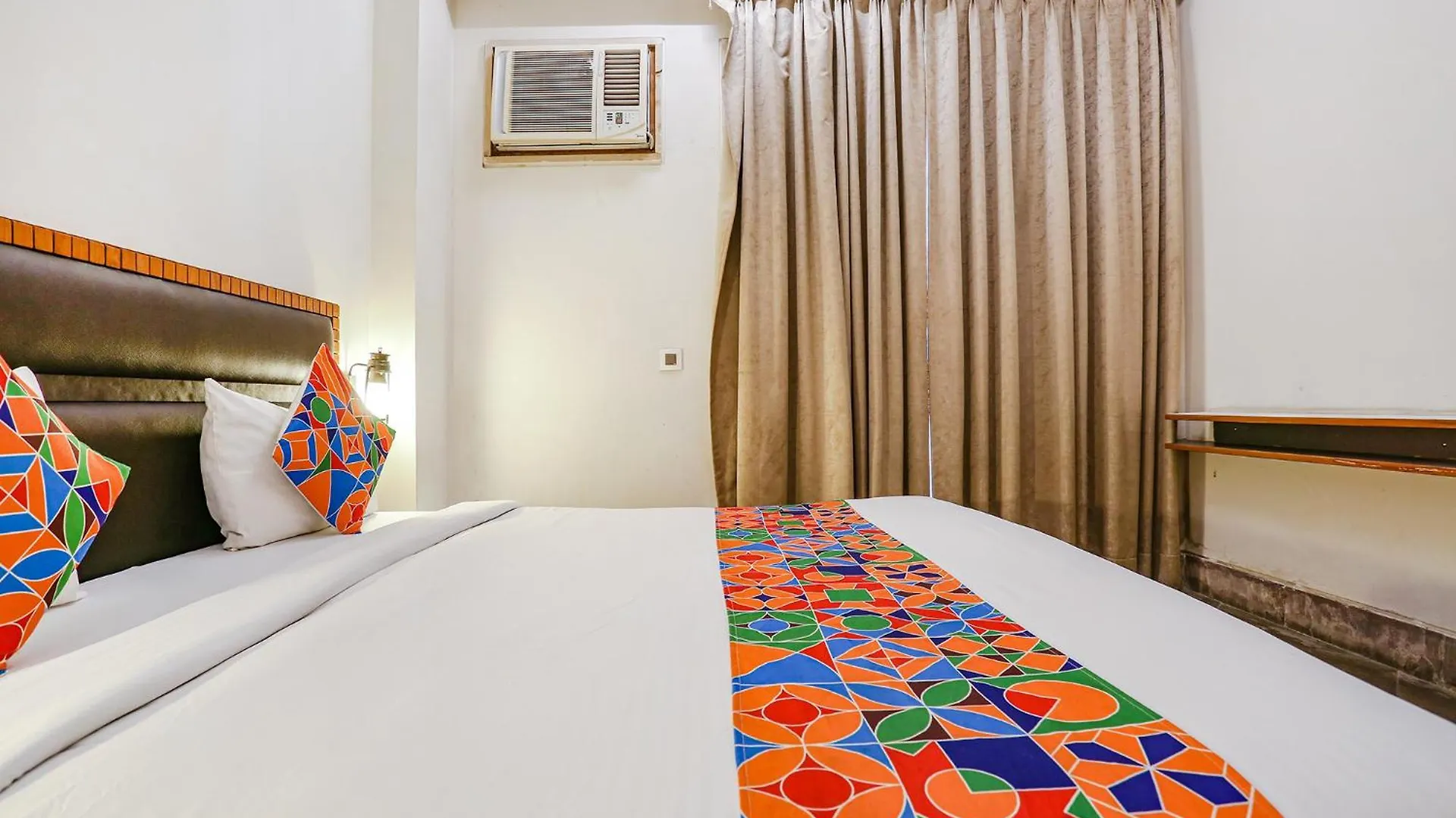 Fabhotel Premium Nest Gurgaon India
