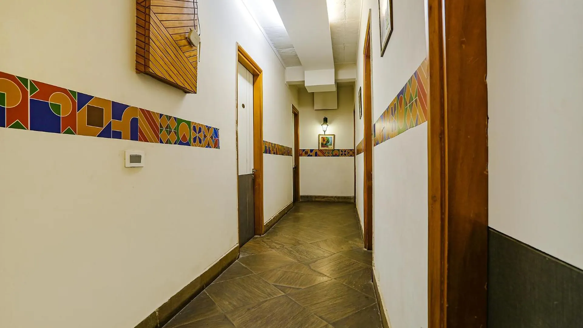 Fabhotel Premium Nest Gurgaon Hotel
