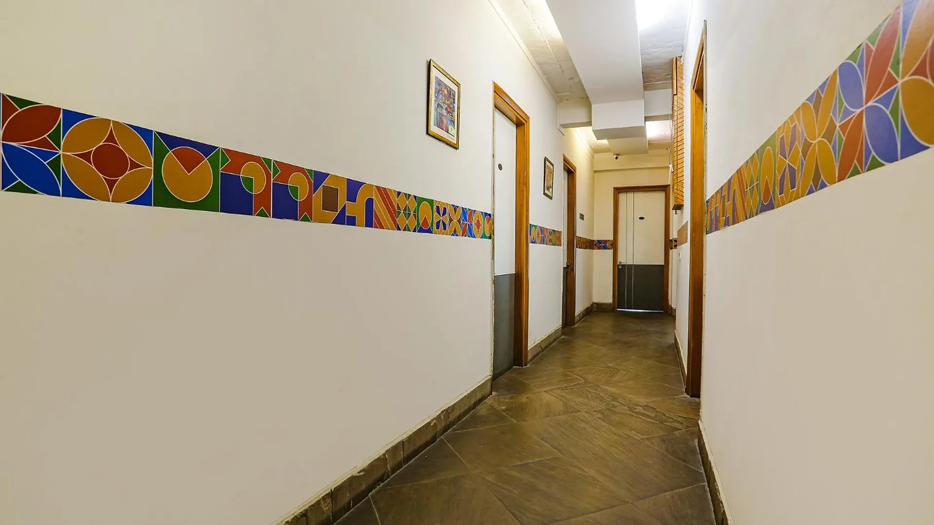 Fabhotel Premium Nest Gurgaon 3*,  India