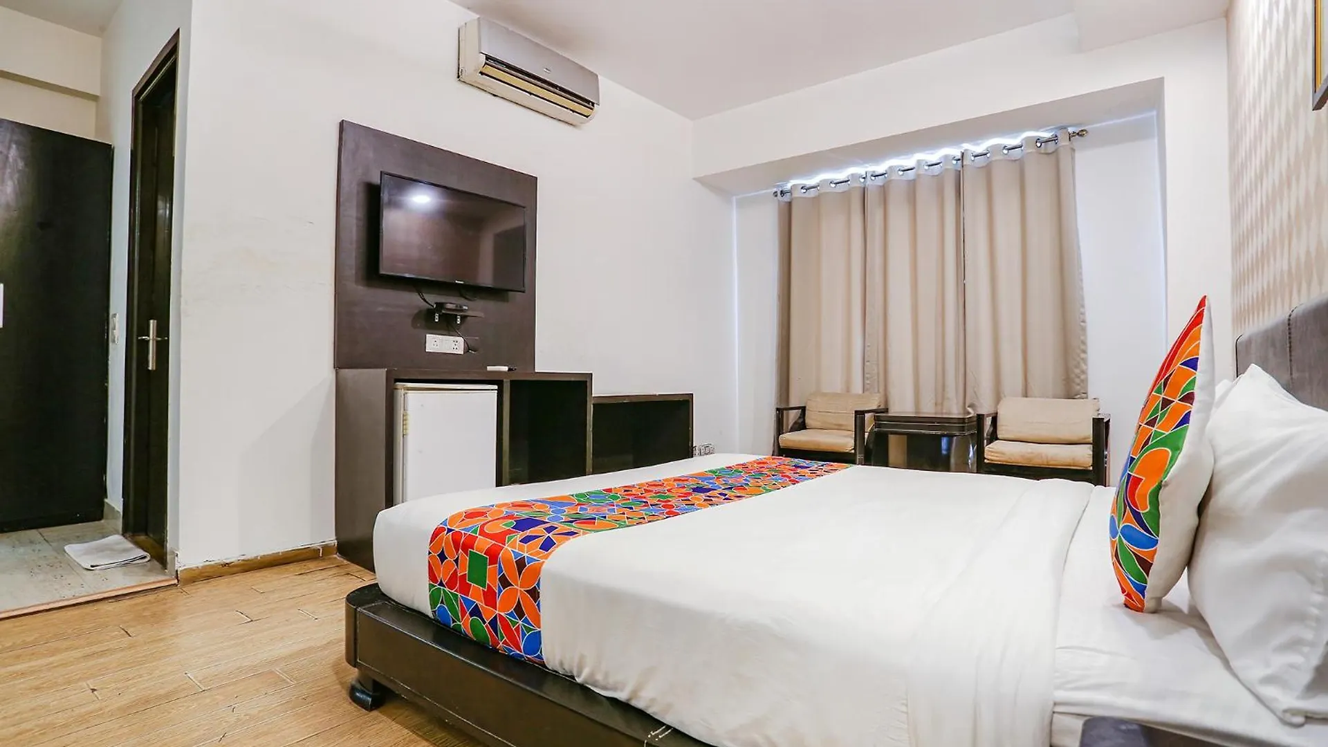 Fabhotel Premium Nest Gurgaon